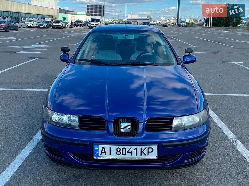 Хетчбек SEAT Leon 2002 в Києві
