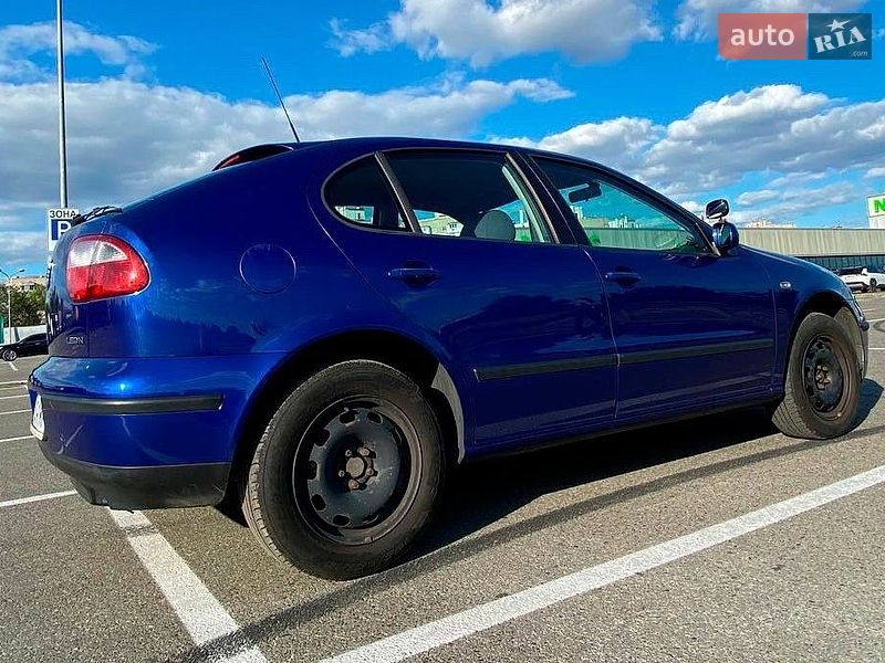 Хетчбек SEAT Leon 2002 в Києві