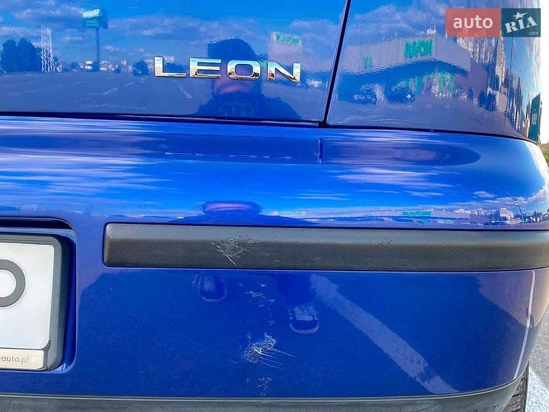 Хетчбек SEAT Leon 2002 в Києві