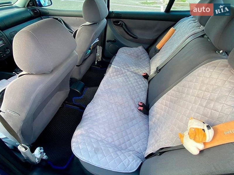 Хетчбек SEAT Leon 2002 в Києві