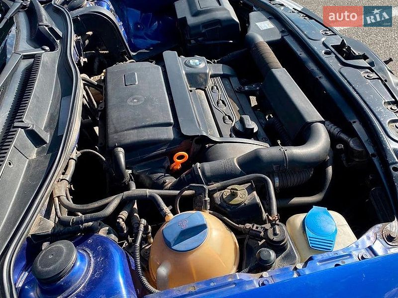 Хетчбек SEAT Leon 2002 в Києві