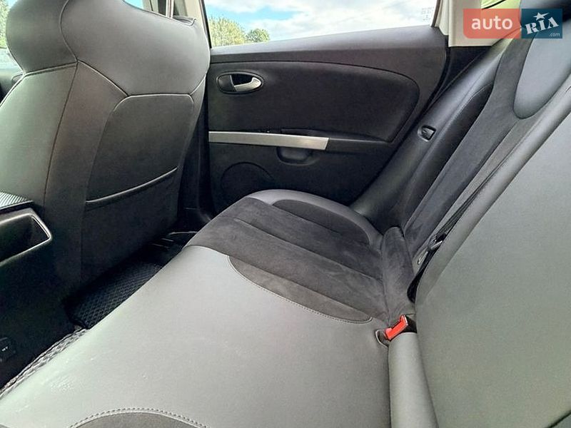 Хетчбек SEAT Leon 2010 в Звягелі фото 13 Хетчбек SEAT Leon 2010 в Звягелі