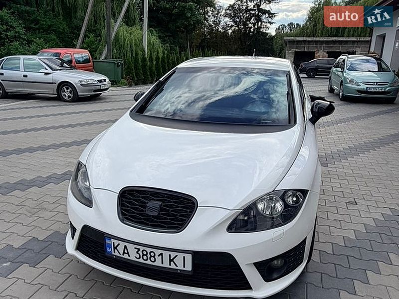 Хетчбек SEAT Leon 2010 в Звягелі фото 15 Хетчбек SEAT Leon 2010 в Звягелі