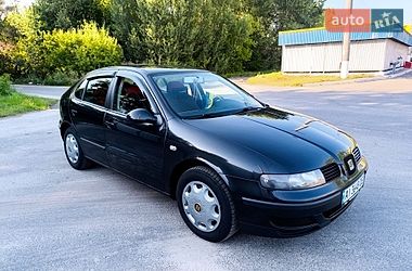 SEAT Leon  2004