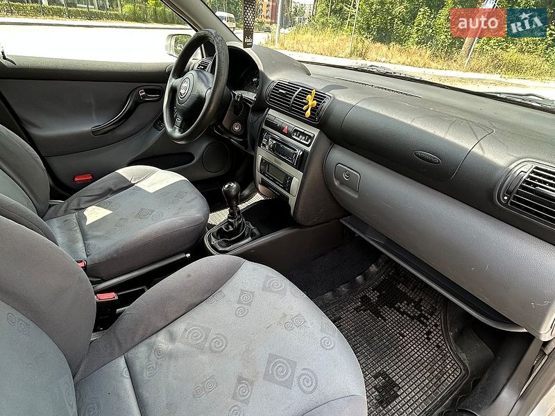 Хэтчбек SEAT Leon 2000 в Житомире фото 12 Хэтчбек SEAT Leon 2000 в Житомире