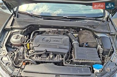Хэтчбек SEAT Leon 2014 в Павлограде