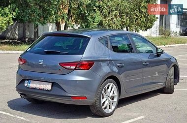 Хэтчбек SEAT Leon 2014 в Павлограде