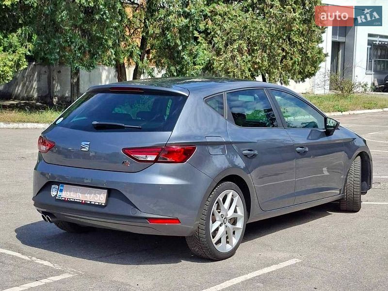 Хэтчбек SEAT Leon 2014 в Павлограде