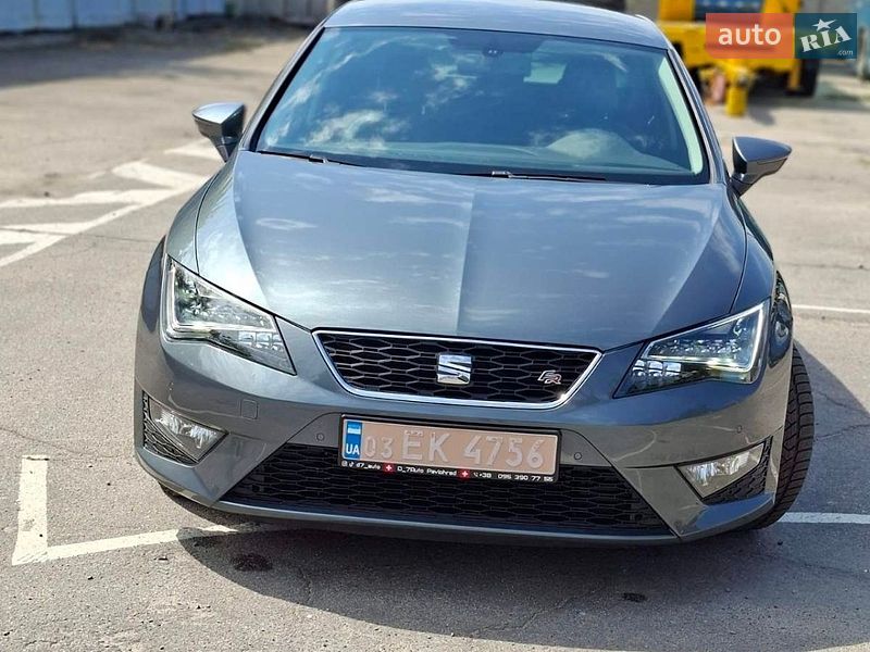 Хэтчбек SEAT Leon 2014 в Павлограде