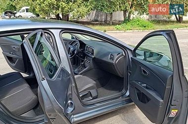 Хэтчбек SEAT Leon 2014 в Павлограде