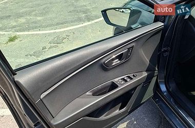 Хэтчбек SEAT Leon 2014 в Павлограде