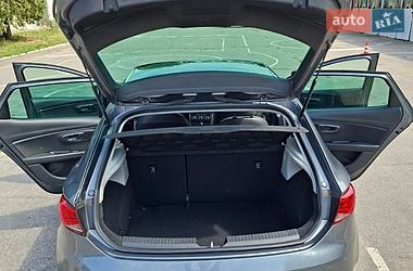 Хэтчбек SEAT Leon 2014 в Павлограде