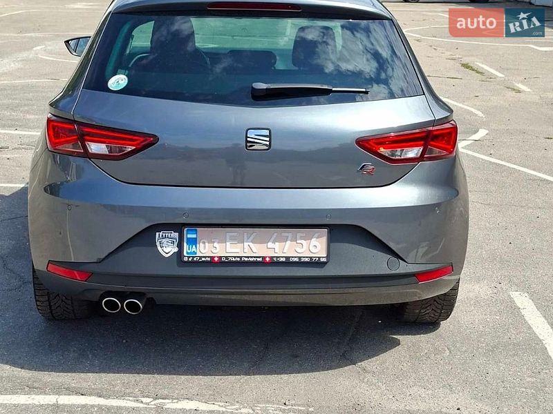 Хэтчбек SEAT Leon 2014 в Павлограде