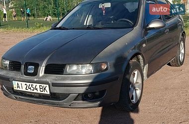 SEAT Leon  2004