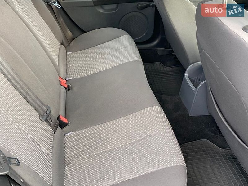 Хэтчбек SEAT Leon 2010 в Луцке