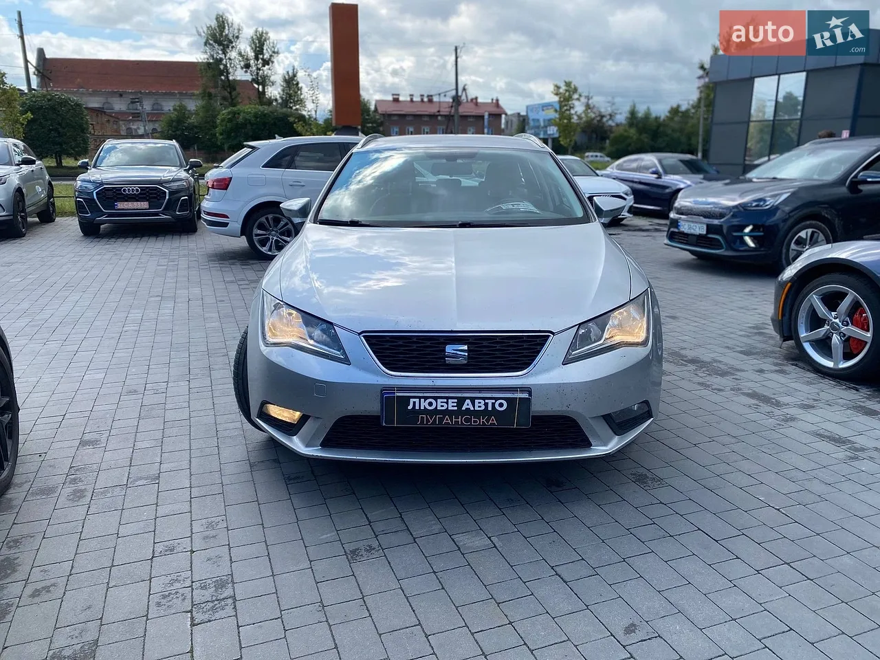 2016 SEAT Leon - мініатюра 2