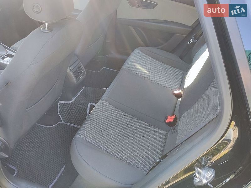 Универсал SEAT Leon 2017 в Ровно фото 20 Универсал SEAT Leon 2017 в Ровно