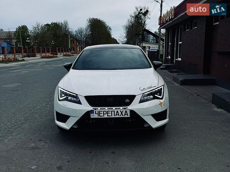 Хэтчбек SEAT Leon 2013 в Полтаве