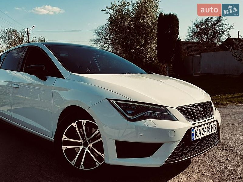 Хэтчбек SEAT Leon 2013 в Полтаве
