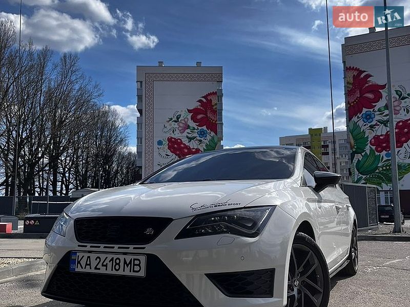 Хэтчбек SEAT Leon 2013 в Полтаве