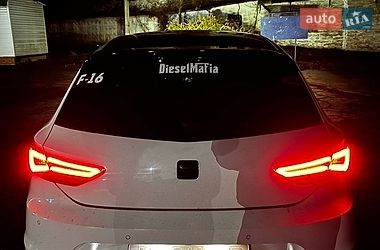 Хэтчбек SEAT Leon 2013 в Полтаве