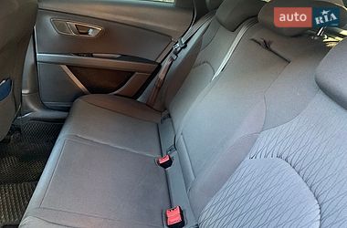 Универсал SEAT Leon 2015 в Киеве
