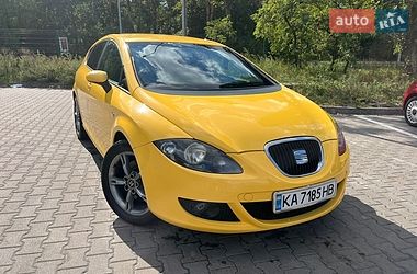 Хетчбек SEAT Leon 2008 в Києві