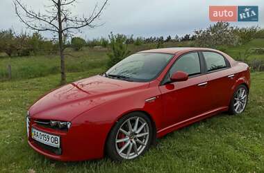 Характеристики Alfa Romeo 159 Седан