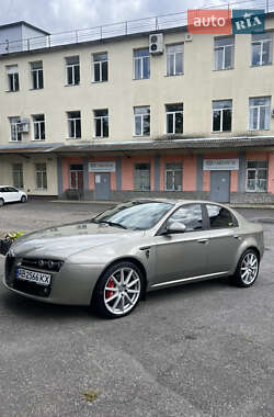 Характеристики Alfa Romeo 159 Седан