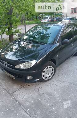 Характеристики Peugeot 206 Седан