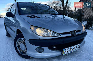 Характеристики Peugeot 206 Седан