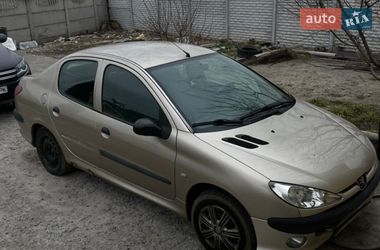 Характеристики Peugeot 206 Седан