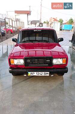 Характеристики ВАЗ 2107 Седан