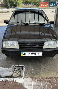 Характеристики ВАЗ 21099 Седан