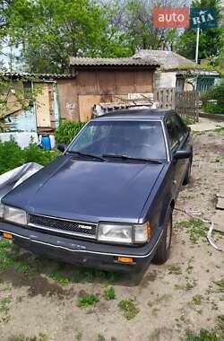 Характеристики Mazda 323 Седан