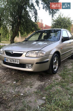 Характеристики Mazda 323 Седан
