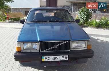 Характеристики Volvo 740 Седан