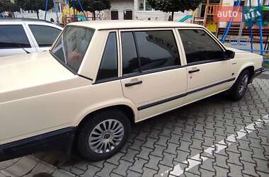 Характеристики Volvo 740 Седан