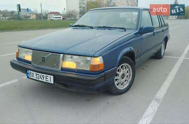 Характеристики Volvo 940 Седан