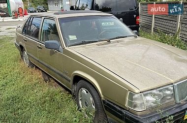 Характеристики Volvo 940 Седан