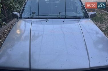 Характеристики Volvo 960 Седан