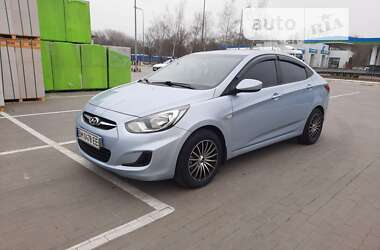 Характеристики Hyundai Accent Седан