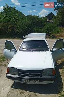 Характеристики Opel Ascona Седан