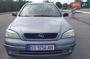 Характеристики Opel Astra Седан