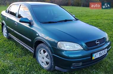 Характеристики Opel Astra Седан