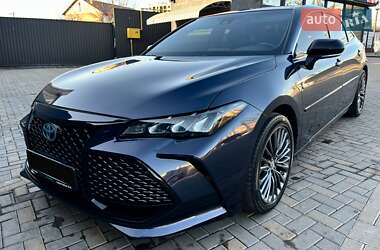Цены Toyota Avalon Седан