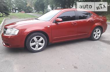 Характеристики Dodge Avenger Седан