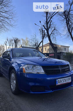 Цены Dodge Avenger Седан