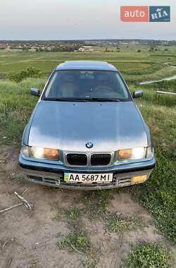 Цены BMW Седан в Ирпене