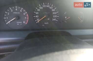 Характеристики Toyota Carina Седан